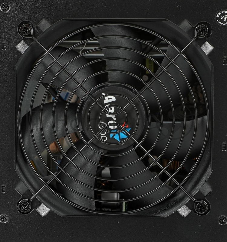 Блок питания Aerocool / Formula AC KCAS PLUS 700, 700Вт, 80 PLUS Bronze, 120мм черный (аналог Aerocool KCAS PLUS 700W)