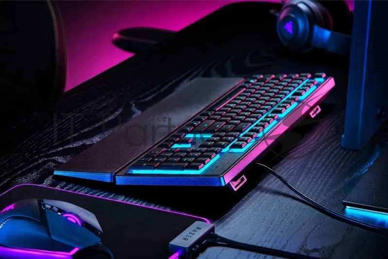 Клавиатура проводная игровая мембранная Razer Ornata V3 X,черный (RZ03-04470100-R3M1)
