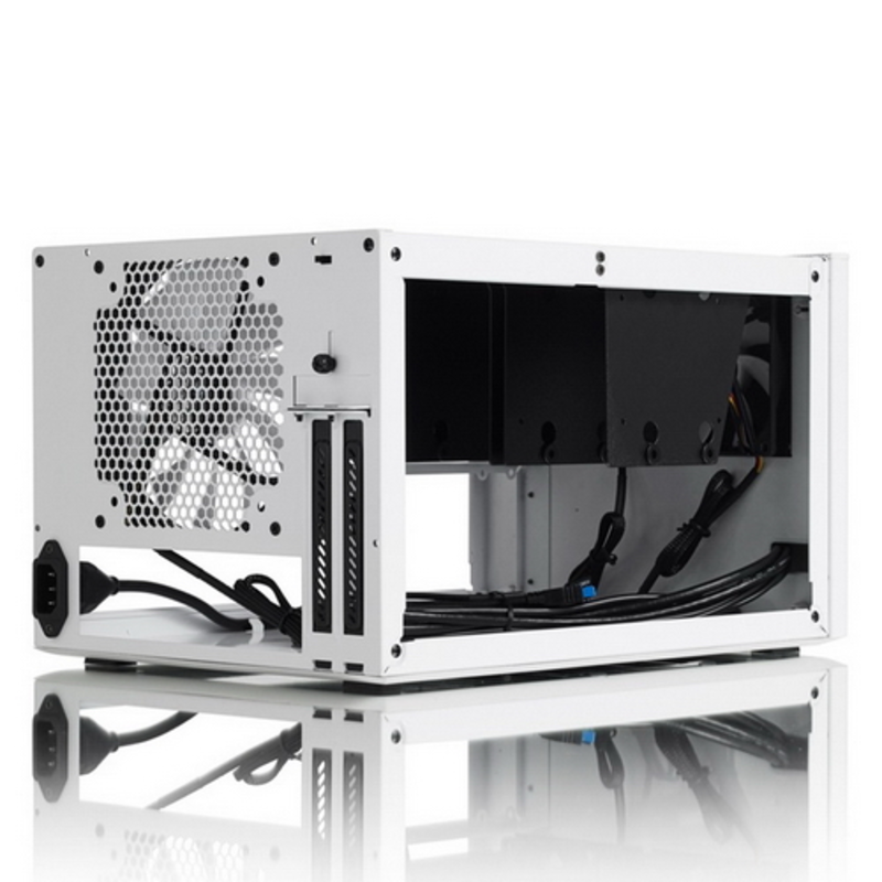 Корпус Fractal Design Node 304 белый w/o PSU miniITX 2x92mm 1x140mm 2xUSB3.0 audio bott PSU