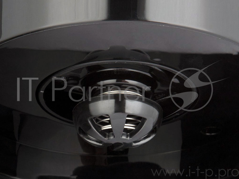 Кофеварка капельная Russell Hobbs 24010-56 черный/серебристый