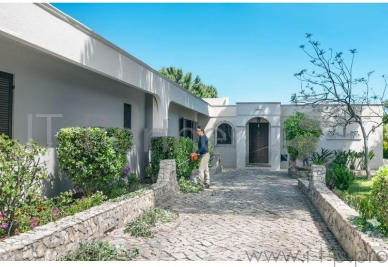 Кусторез Husqvarna 115iHD45 (9670983-01)