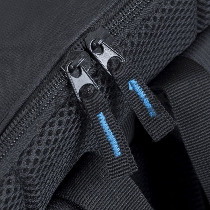 Рюкзак для ноутбука 15.6 Riva 8067 черный полиэстер