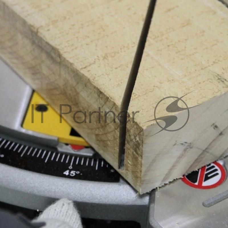 Пила, лобзик DeWalt DW714 Пила торцовочная DW714 {1650Вт,диск 254х30мм4600об/минпропил при 90град 89х130мм45град 91ммвес 13.1 кг)