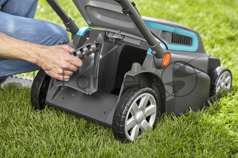 Газонокосилка роторная Gardena PowerMax 1600/37 (05037-20.000.00)