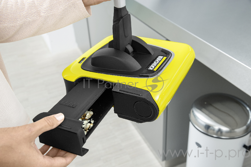 Пылесос-электровеник Karcher KB 5 650Вт белый