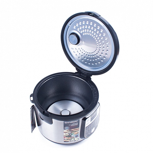 Мультиварка Endever Vita-95 черный/стальной