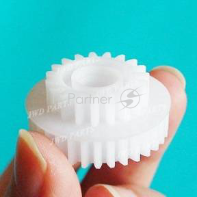 RU5-0575-000CN Шестерня 33/19T HP LJ 5200 (O)