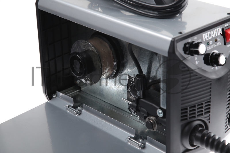 Сварочный аппарат Ресанта САИПА-165 инвертор MIG-MAG