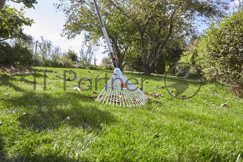 Грабли садовые Gardena 03103-20.000.00