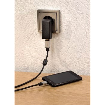 Кабель USB2.0 Hama A-microB (m-m) 1.8m позолоченные контакты двойное экранирование черный (H-53748)