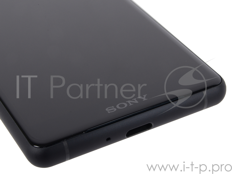 Смартфон Sony Xperia XZ3 (H9436) White Silver Qualcomm Snapdragon 845/4Гб/64 Гб/5