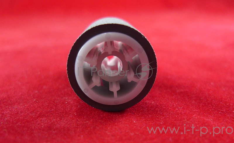 FF6-1621 Ролик отделения Canon iR-2016 (O)