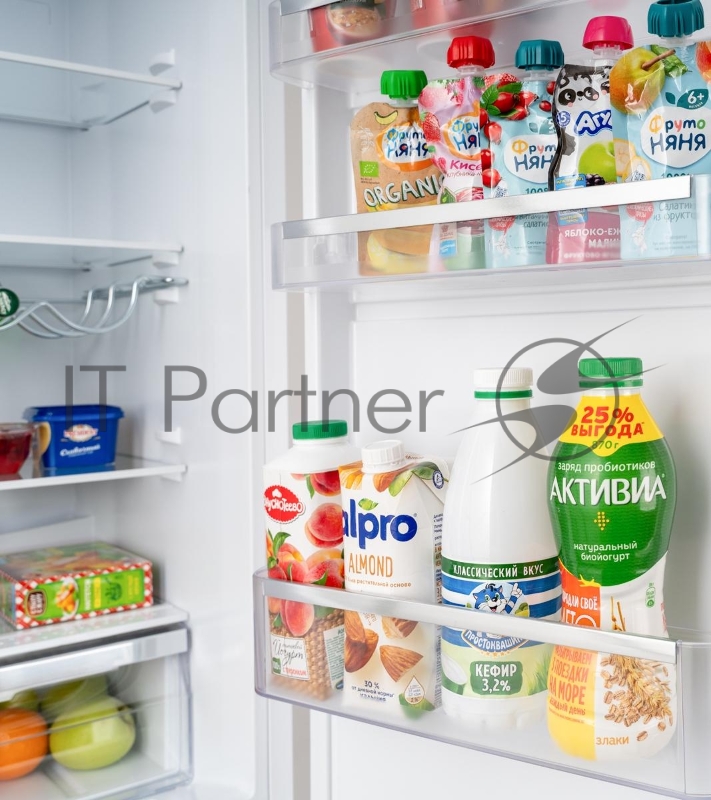 Встраиваемые холодильники Schaub Lorenz 177x54x54.5, 158/58, No Frost в морозильной камере, LED, петли справа, A+, 43 дБ, нижняя морозильная камера