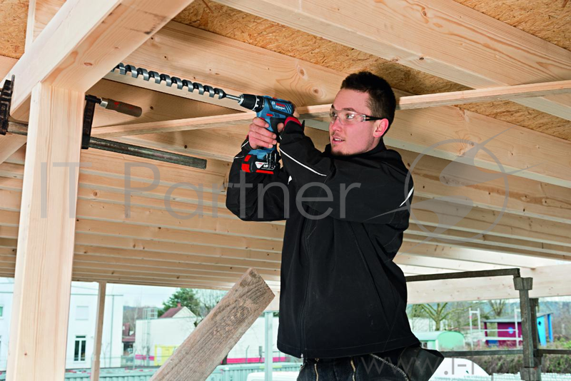 Аккум.дрель ударная BOSCH GSB 18-2-Li Plus (0.601.9E7.102) 63Нм 0-500/1900об/мин 1.5-13мм