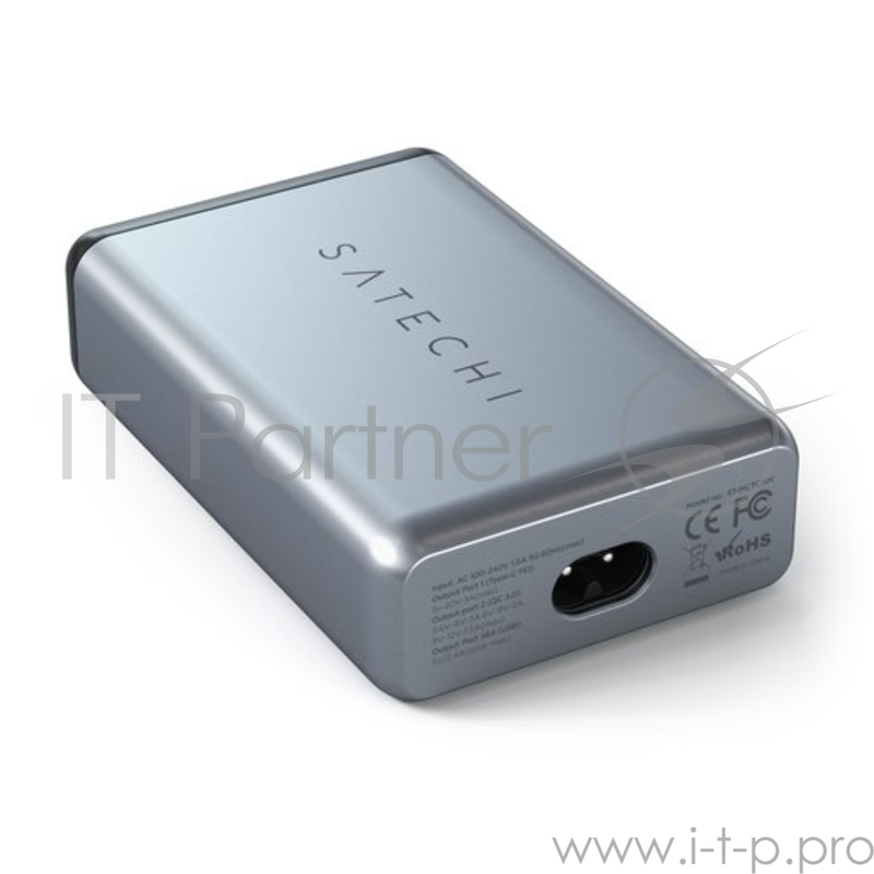 Сетевое зарядное устройство Satechi Type-C 75W Travel Charger. Разъемы USB-C PD 60W - 1 шт., QC 3.0 - 1 шт., USB 5В/2,4А - 2 шт. Цвет серебряный.