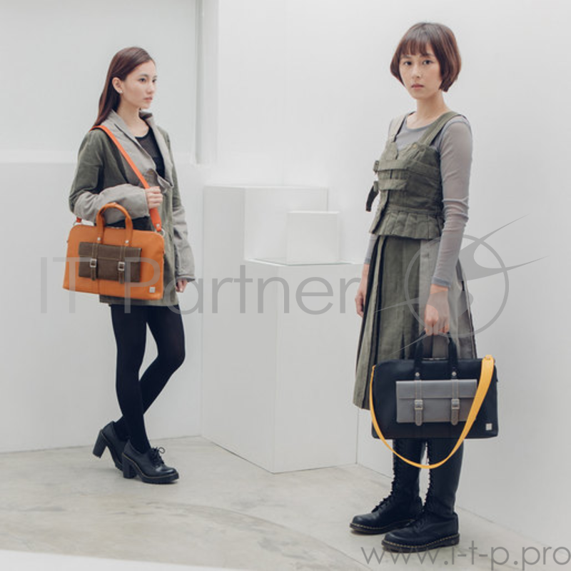 Сумка-клатч через плечо Moshi Treya Clutch. Материал эко кожа. Цвет серый.