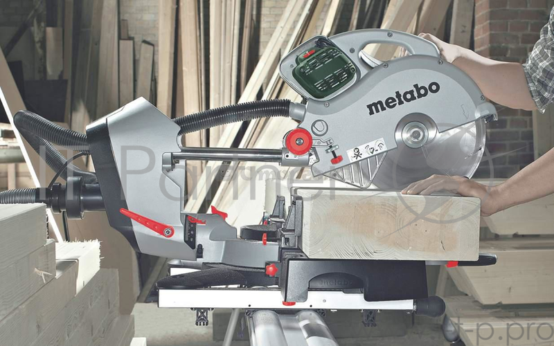 Пилы, Лобзики Metabo KGS 315 Plus 0103150000 Торц.пила { 2200Вт, 305х120мм,лазер, вес 26 кг }