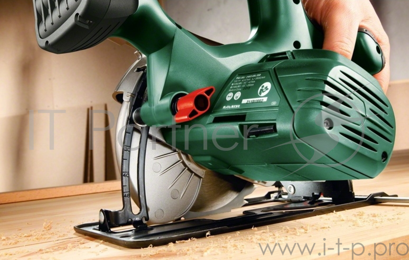 Аккумуляторная дисковая пила BOSCH PKS 18 LI (0.603.3B1.302) 18В 1х2.0Ач 3800об/мин глубина Ф150х16