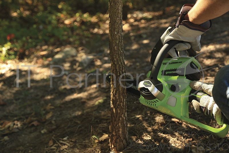 Пила цепная аккум. GREENWORKS 2000007va 24в g24 2ач (в компл. 1 аккум 24В 2 А/ч + ЗУ)