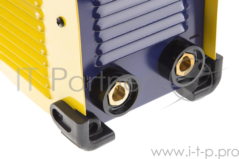 Сварочный аппарат ТСС САИ-200ПРОФ инвертор 8.7кВт 220В 30-200А ПВ80% 7кг