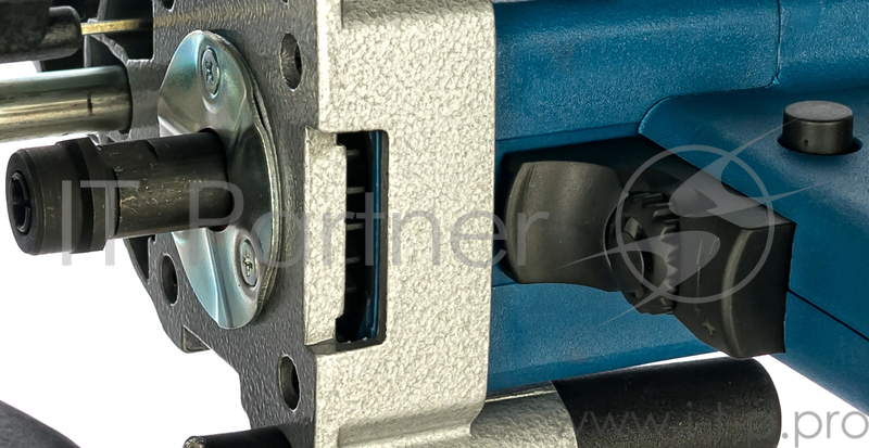 Фрезер ФИОЛЕНТ МФ3-1100Э 1100Вт 0-30000об/мин ход 0-50мм хв.8мм