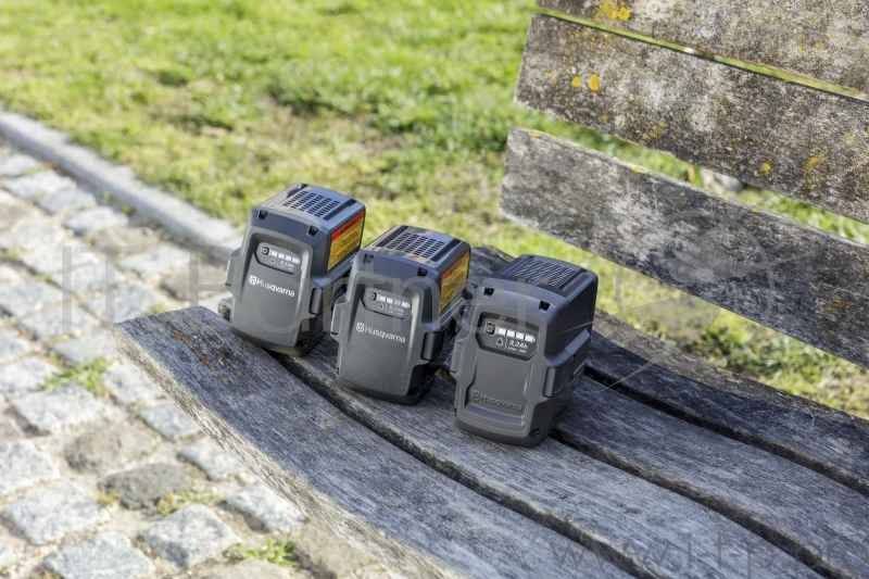 Аккумулятор HUSQVARNA BLi200 (9670919-01) 36В 5.2 а.ч 187.2 вт*ч li-ion