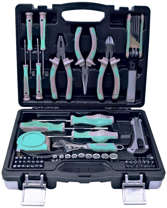 Bort BTK-82 Набор ручного инструмента