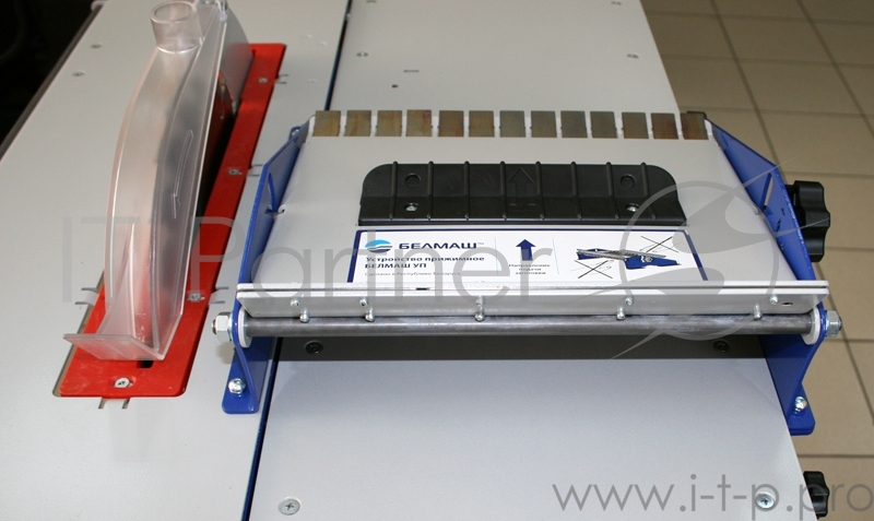 Устройство прижимное БЕЛМАШ УП-2500 ширина строгания 270мм