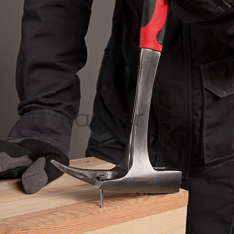 Молоток MATRIX 10620 кровельщика 600г цельнометаллический двухкомпонентная рукоятка