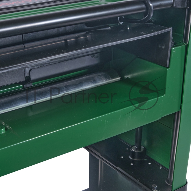 Станок рейсмусовый КАЛИБР РР-2000/330/210 2000 Вт 8000 об/мин Толщина заготовки 6-210 мм