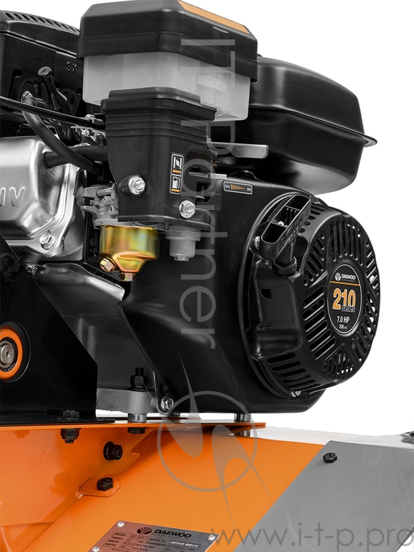 Культиватор DAEWOO DAT7090R 70лс 208см3 ширина 30-60-90см глубина 32см ременной привод 52кг