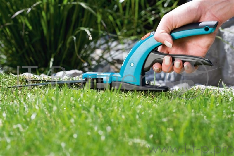 Ножницы для травы Gardena Comfort 8733 синий (08733-29.000.00)