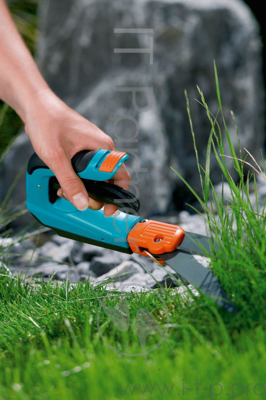 Ножницы для травы Gardena Comfort Plus синий (08735-29.000.00)
