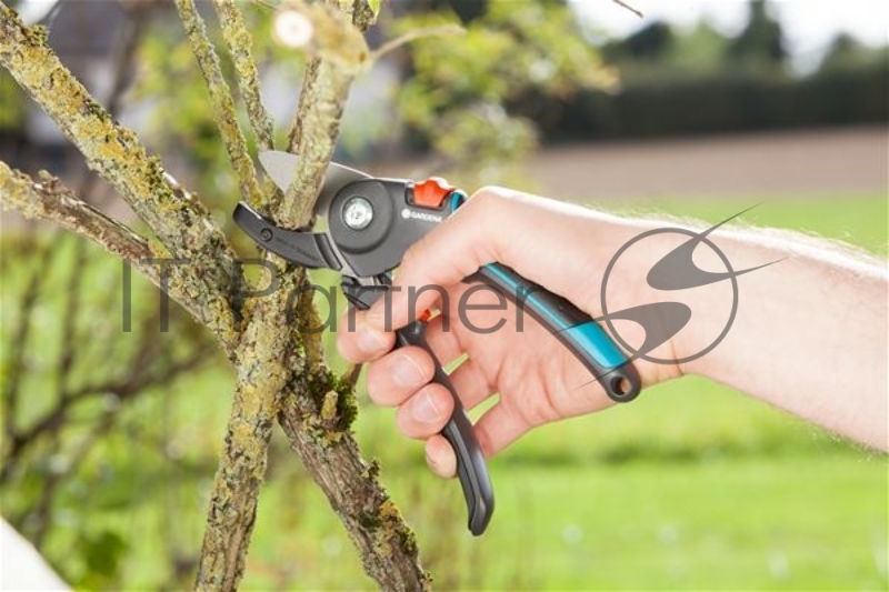 Секатор контактный Gardena A/M средний черный (08903-20.000.00)