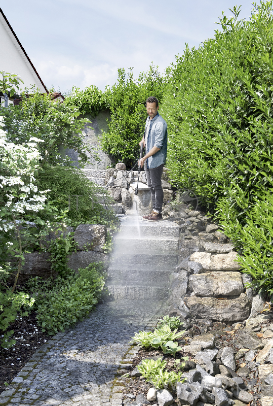 Минимойка Karcher K 5 Compact 2100Вт