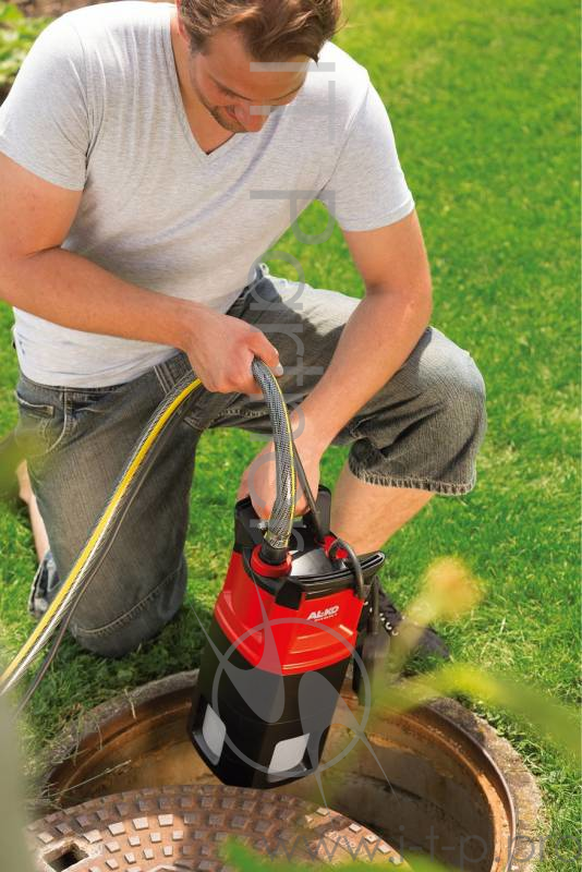 Садовый насос напорный Al-Ko DIVE 5500/3 Premium 800Вт 5500л/час