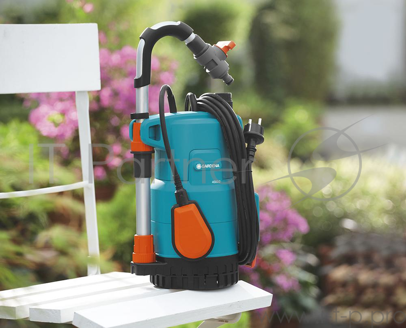 Садовый насос бочечный Gardena 4000/2 Classic 500Вт 4000л/час