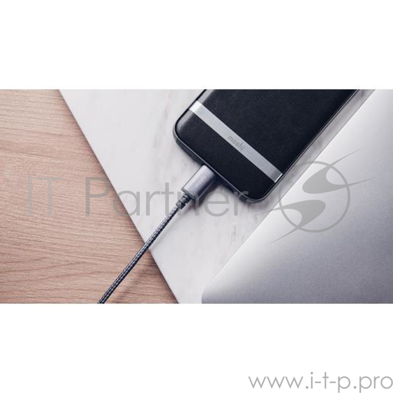 Кабель Moshi Integra USB-C to USB-A. Покрытие кабеля сделано из кевлара. Длина 1,2 м. Цвет серый.
