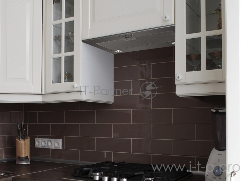 ВЫТЯЖКА MAUNFELD CROSBY PUSH 50 НЕРЖАВЕЙКА