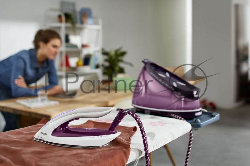 Утюг Philips/ 2100 Вт, давление 6.5 бар, постоянная подача пара 120 г/мин, паровой удар 420 г, объем воды 1,8 л