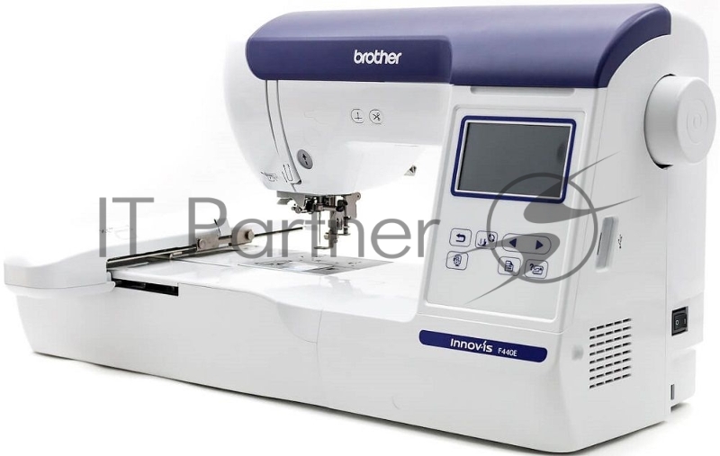 Вышивальная машина BROTHER F440E белый