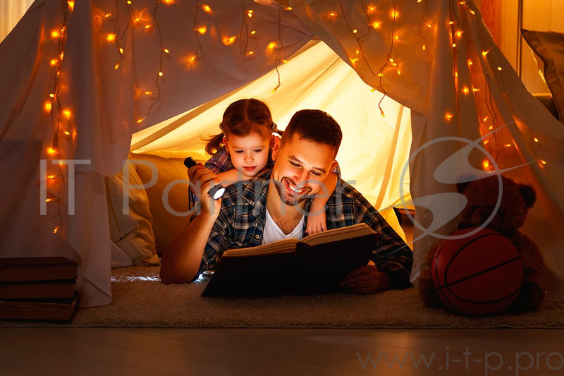 Фонарь светодиодный TESLA LK1-150P 3 Вт, регулируемый фокус