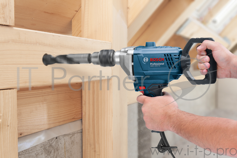 Дрель, Шуруповерт Bosch GBM 1600 RE безударная дрель 06011B0000 { 850Вт, скорость вращения-0-630 об/мин, крутящий момент - 11 Нм, сталь/дерево-16/40мм, вес - 3 кг }