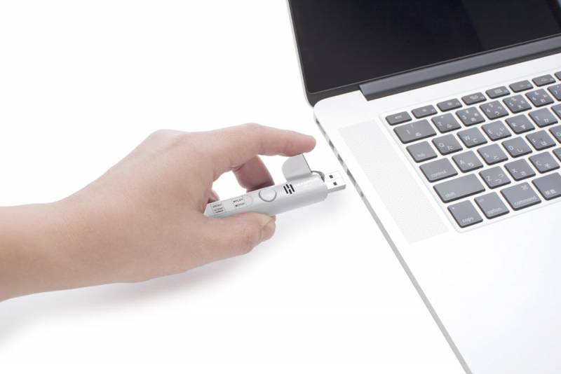 Диктофон Цифровой Olympus VP-10 USB 4Gb белый