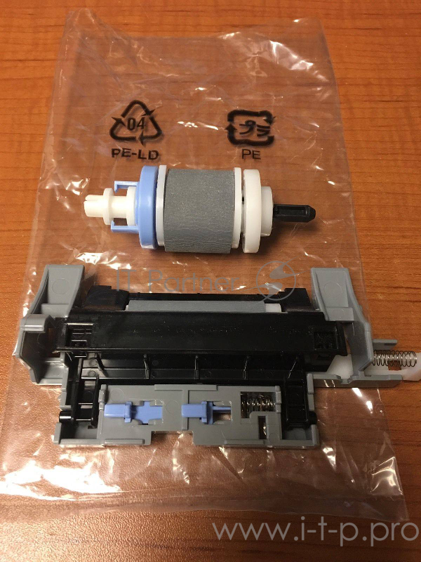 Набор замены ролика захвата и тормозной площадки кассеты (лоток 2) HP CLJ Ent 700 M775 (CC522-67927)