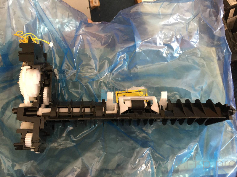 Узел захвата из кассеты (лоток 2) HP CLJ M377/M452/M477 RM2-6372