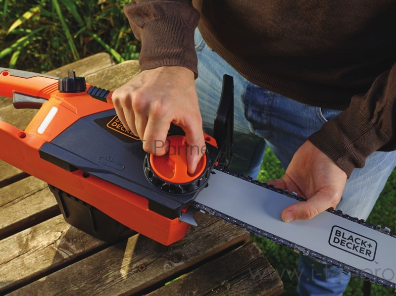 Электрическая цепная пила Black&Decker , 2200Вт, 45 см CS2245