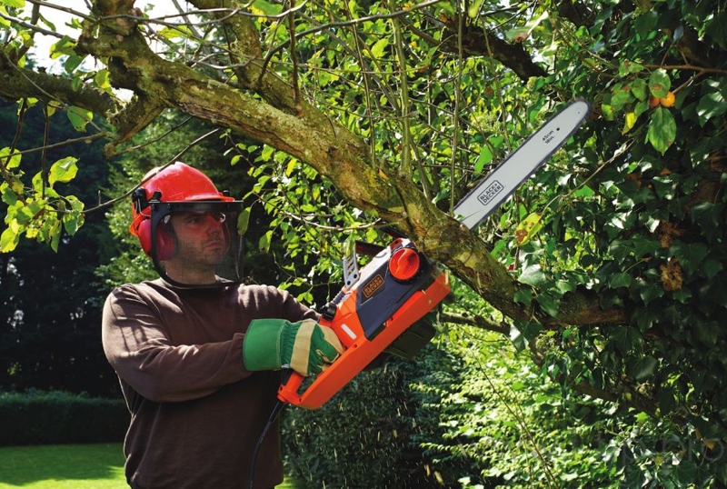 Электрическая цепная пила Black&Decker , 2200Вт, 45 см CS2245