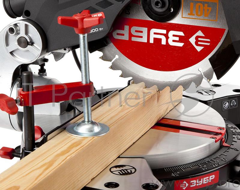 Пила ЗУБР МАСТЕР Пила торцовочная ЗПТК-210-1500 { d 210 мм, 5000 об/мин, 1500Вт }