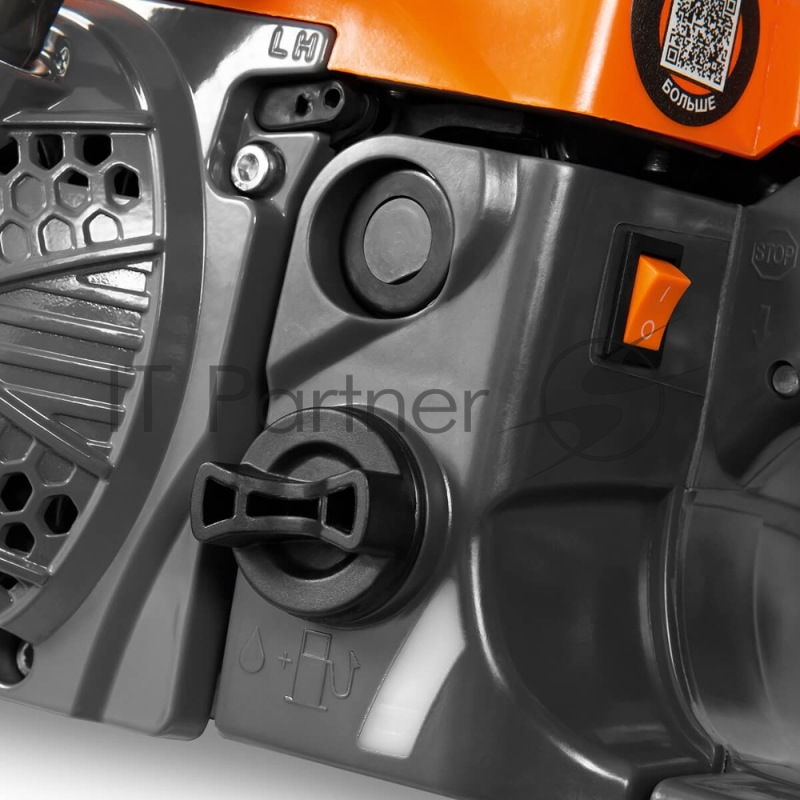 Пила цепная бензиновая DAEWOO DACS 5218XT 3.5лс 52см3 18 (450мм) 5,2кг